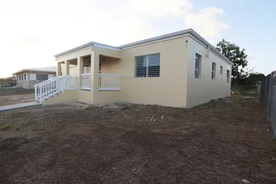 512 Strawberry Hill Qu 1