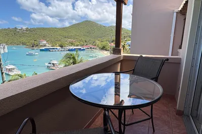 86-3, 86-4 Cruz Bay Town 1