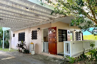 49/3 Peter's Rest Qu 1