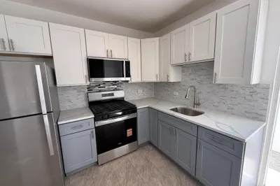 143a-35 Anna's Retreat New 1