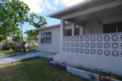 190 Strawberry Hill Qu 1