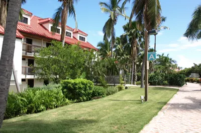 202 Smith Bay Ee 1