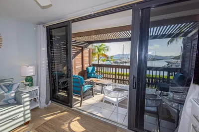 205f Smith Bay Ee 1