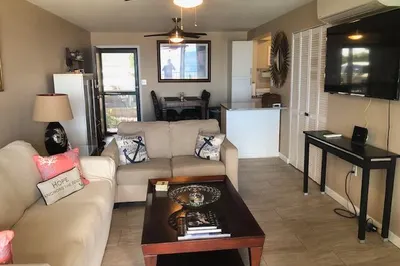 243 Smith Bay Ee 1