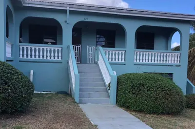 325 Hermon Hill Co 1