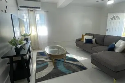 35-b Apt 2 Queen Cross Ch 1