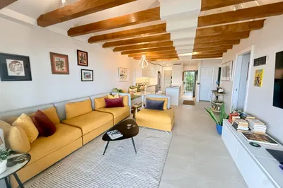 302b Golden Rock Co 1