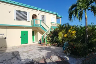 260-17 Anna's Retreat New 1