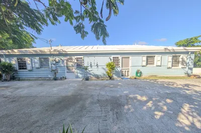 2e-4 Caret Bay Lns 1