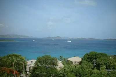 3-abb Cruz Bay Town 1