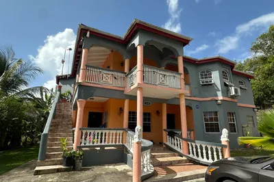 7-9 Strawb Strawberry Hill Ki 1