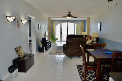 229 St. John Qu 1
