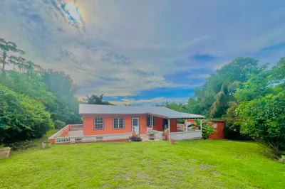 29 Lowry Hill Ea 1