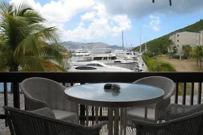 209 Smith Bay Ee 1