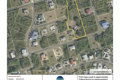 663 Strawberry Hill Qu 1