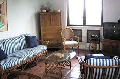 3ad-1 Cruz Bay Town 1
