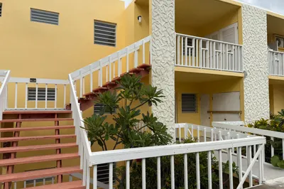 339 St. John Qu 1
