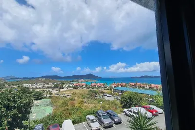 285 Smith Bay Ee 1