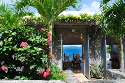 300-34 Chocolate Hole 1