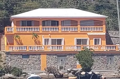 #1 Careening Hole Ki 1