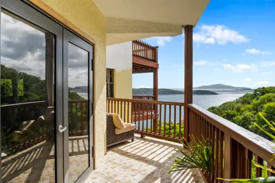2e-51-17 Caret Bay Lns 1