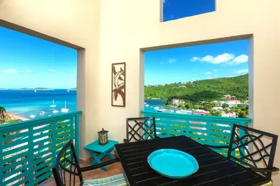 3ad-1 Cruz Bay Town 1