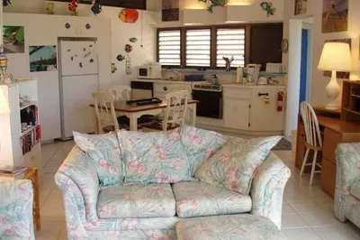 421 Teagues Bay Eb 1