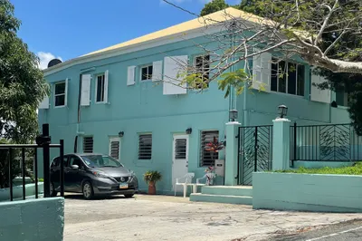 19-1 & 25 Elizabeth Gns 1