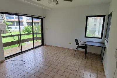 17a-2 Dorothea Lns 1