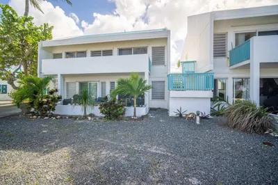 T-2 La Grande Princesse Co 1