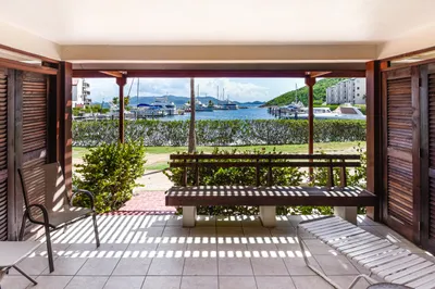 104 Smith Bay Rh 1
