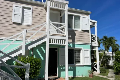 8 Southgate 1