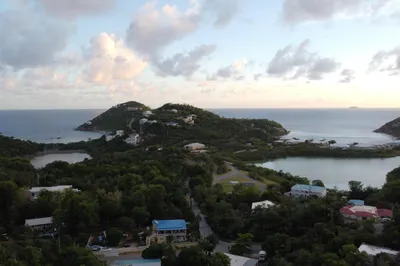 411 Chocolate Hole 1