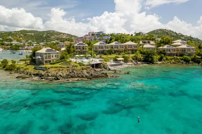 3aaa-2 Cruz Bay Town 1