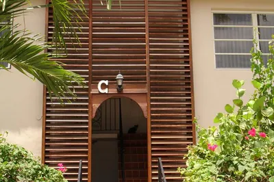C4 Nazareth Rh 1