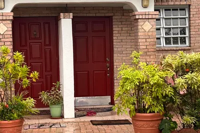 296&297/c2 Anna's Retreat New 1