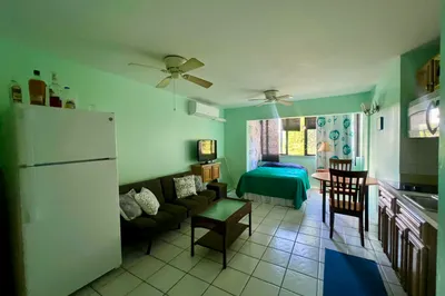 15 Peter's Farm Co 1