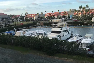 170 Smith Bay Ee 1