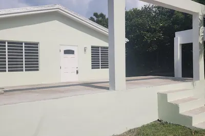 61 Hannah's Rest We 1