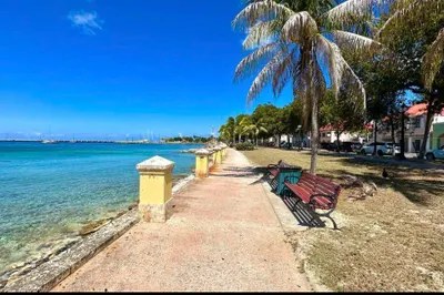 26 C Hannah's Rest We 1
