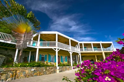 443 Chocolate Hole 1