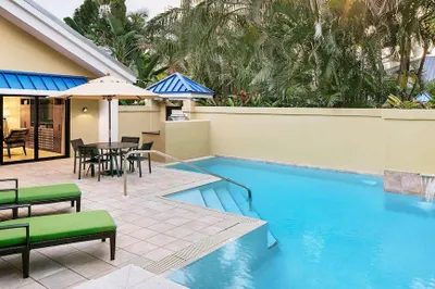 479 Chocolate Hole 1