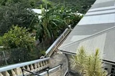 404-50 Anna's Retreat New 1