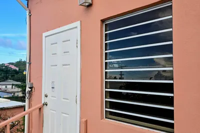 4 Cottage Hospital Street Ch 1