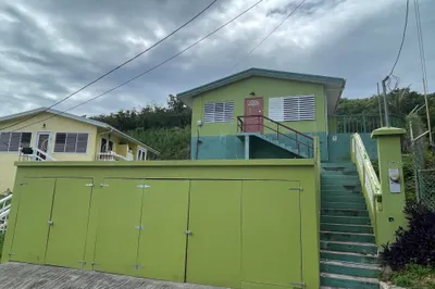 173-70 Anna's Retreat New 1