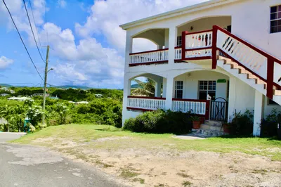 660-49 #2 Strawberry Hill Ki 1