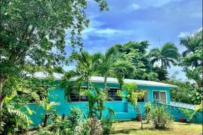 39 Constitution Hill Qu 1